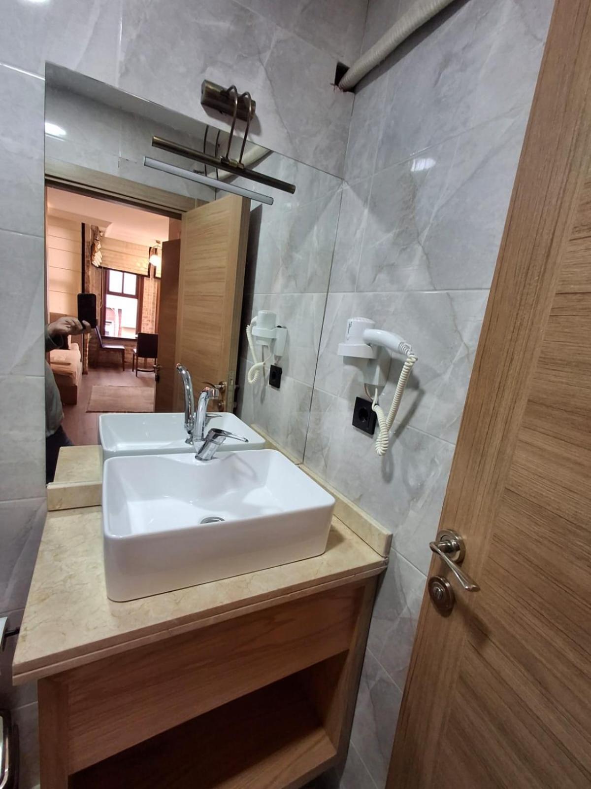 Besiktas Guest House 伊斯坦布尔 外观 照片